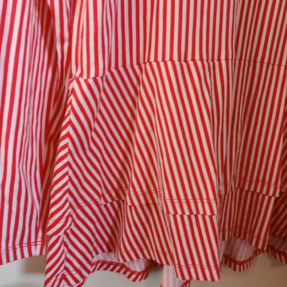 Women's top - Picture 3 of 8